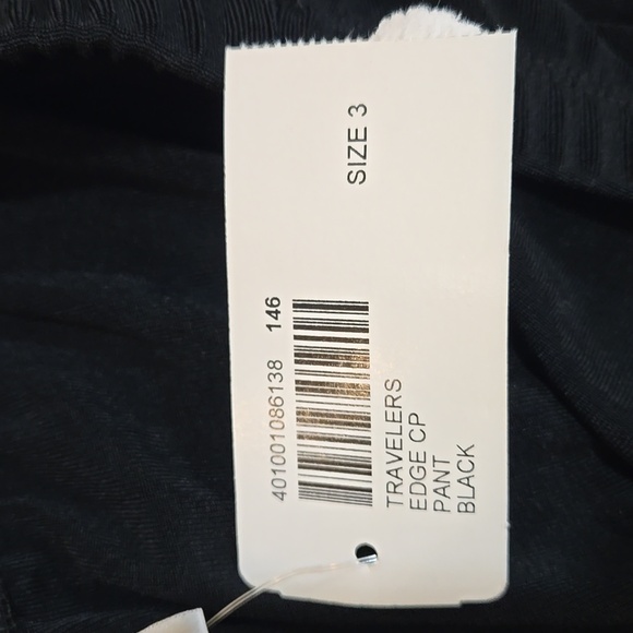 NWT! Chico's Black Crop Pant with Tassel! - Picture 3 of 5